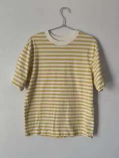 ユニクロ　オーバーサイズtシャツ