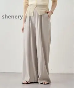 お値下げしましたshenery タックワイドパンツ ライトグレー　36サイズ