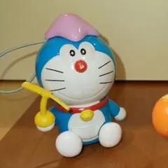 ドラえもん 映画入場者特典 動くおもちゃのストラップ 1