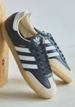 Item thumbnail for item 94e0fc7e-a4b9-4e82-b006-d73cfa03d19e