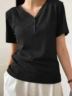 【新品未使用】XXL 黒リブニットVネックTシャツ半袖