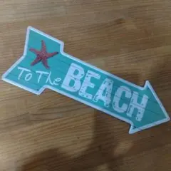 To the BEACH 矢印型サイン ブリキ