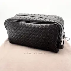 Item thumbnail for item b0e90783-74dd-4b20-96bd-e473e374f6d6