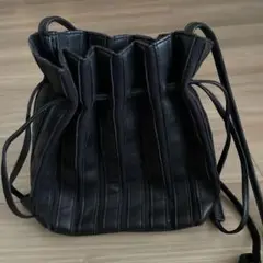ポシェット　ショルダーバック　黒