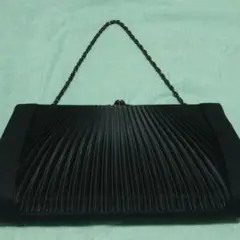 フォーマルバック