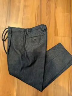 Item thumbnail for item 9821dc83-c12d-46bc-8741-b23483b024c9