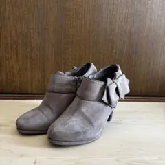 スエード リボンブーティ ヒール8cm