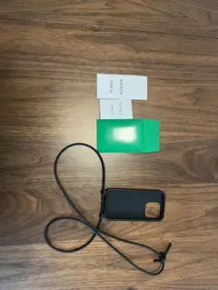 ボッテガヴェネタ　iPhoneショルダーストラップケース