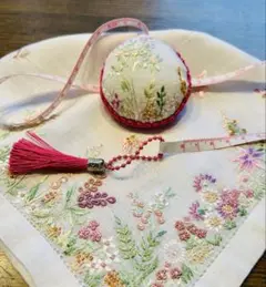 2025年最新】和光 手刺繍ハンカチの人気アイテム - メルカリ