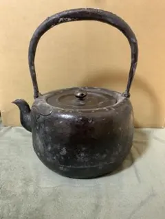 龍文堂梅花銀象嵌入り鉄瓶 龍文堂造 名人作 百花繚乱富貴花細密銀細工金工象嵌鉄瓶 堤手