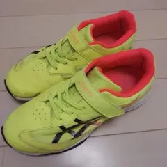 asicsアシックス レーザービーム　サイズ24cm