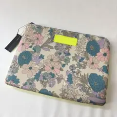 美品 MARC BY MARC JACOBS タブレットケース 花柄