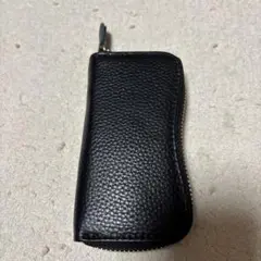 ブラック レザー キーケース ジッパー式