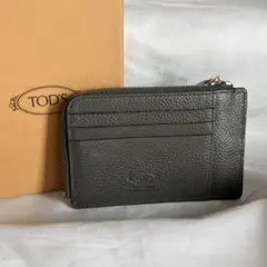 TOD'S コインケース　キーケース パスケースカード4枚男女ビジネスコンパクト