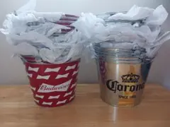 BudweiserとCoronaのバケツセット(各16個)