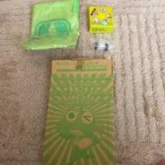 【ケロロ軍曹】 ペットボトルホルダー他　箱付き