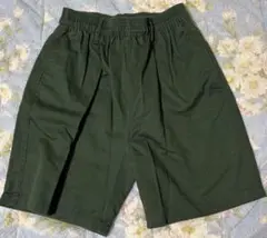 ダークグリーン ショートパンツ Sサイズ