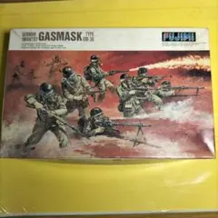 Fujimi 1/76 ドイツ軍 ガスマスク GM-38