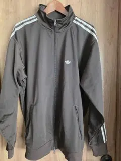 Item thumbnail for item 29dc39c1-a5d9-4980-b11e-82381e157d42