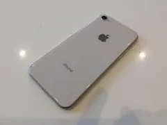 iPhone8 本体 Gold 64 GB SIMフリー