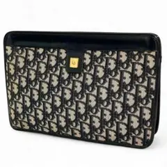 Item thumbnail for item 73a8084d-7528-4182-a363-90bc0cc1df8e