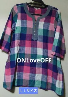 ONLoveOFF 五分袖チュニック LLサイズ袖をボタンで留められます