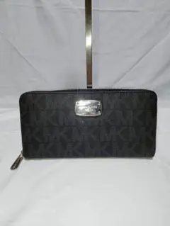 Item thumbnail for item 551b69ec-2a05-46ce-8cbb-01a927491a1e