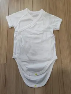 ユニクロ ボディスーツ 前開き 70