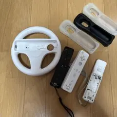 Wiiリモコン3本とハンドルセット