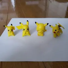 ピカチュウ フィギュア 4体セット