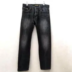 バックナンバー　ブラック系 ストレートデニム　牛革パッチ　ライトオン　32㌅