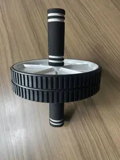 腹筋ローラー