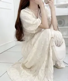 【mily bilet】シアージャガード花柄クリンクルワンピース