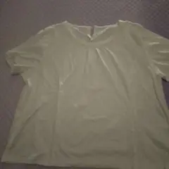 ホワイト半袖シャツ