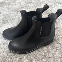 Item thumbnail for item ab08507c-d8a3-47de-a38d-a1aaaa9b02dd