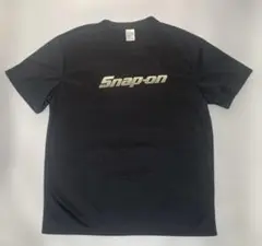 【新品】ロゴ入り メンズＴシャツ　ブラック　L（少し大きめ）