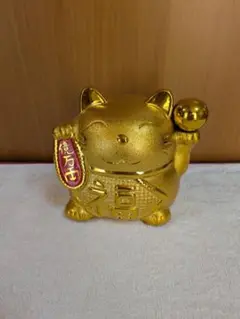 58 招き猫　貯金箱　金色　縁起物