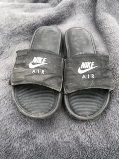 Item thumbnail for item b7afbd62-b0c5-4bd1-a75c-0ec06465b07d