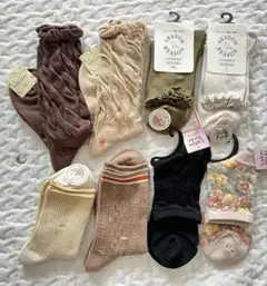 【新品未使用】22〜25 まとめ売りレディース靴下tutuanna しまむら