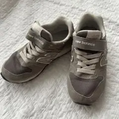 new balance グレー スニーカー 18cm