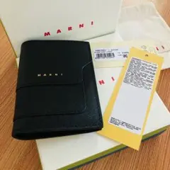 新品 MARNI 二つ折り財布 PFMOQ14U07 LV520 ブラック