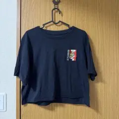 ユニクロ 黒Tシャツ