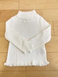 タルティーヌエショコラ90タートルネック