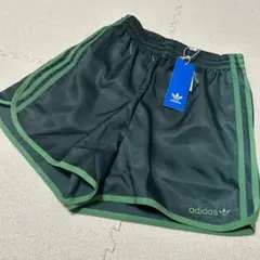 新品未使用 Adidas originals ショートパンツ レディース S