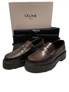 2025年最新】CELINE ローファーの人気アイテム - メルカリ