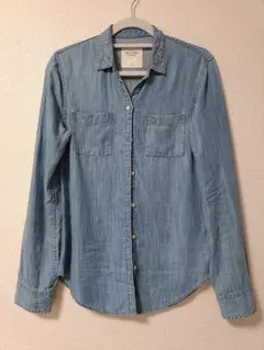 Item thumbnail for item f7e660b6-5a52-4fd8-a968-61770a661457