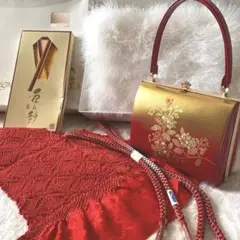 ☆美品 ☆ フェザーショール・和装バッグ・帯締め・帯揚げ・重ね襟