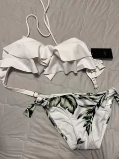新品タグ付　EMODA 水着　リーフ柄