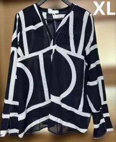 XL ネイビーとホワイトの長袖シャツ 透け感あり 日焼け対策