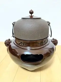 Item thumbnail for item 9c9a141d-0d4f-4112-a95f-47d58a5573d1
